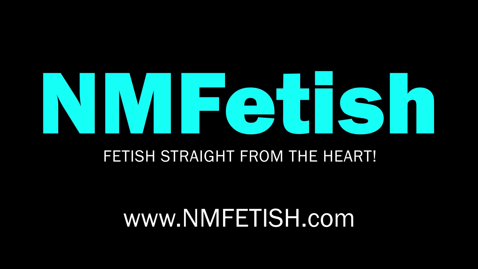 Lez domina tests the limits of endurance with a sex toy